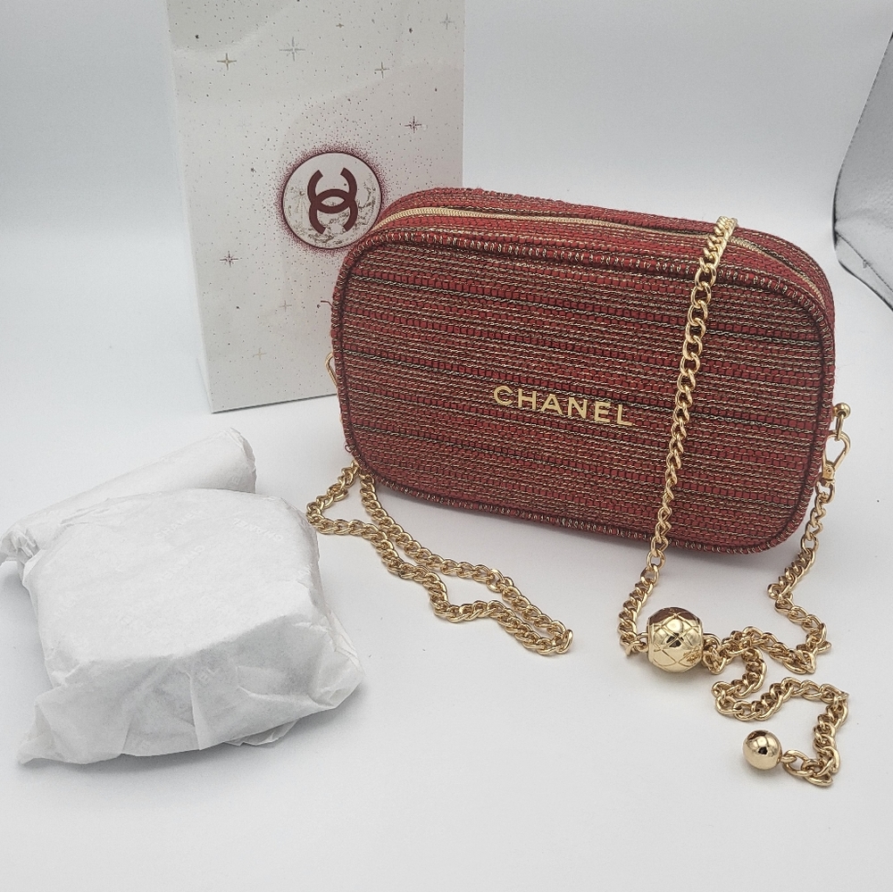 Brand new Chanel holiday giftset 2022 - glow forth Bronzer Set